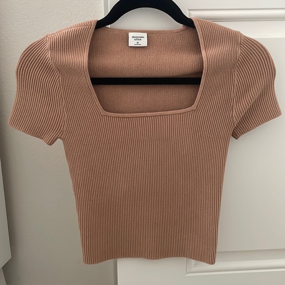 NWOT - A&F Squareneck Sweater Tee - Picture 1 of 7